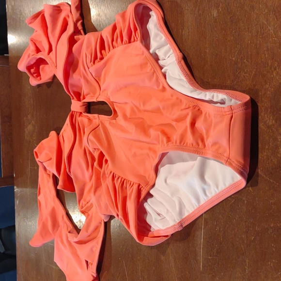 peddney Other - Peddney one piece coral size Small ruffled swimsuit.  NWOT Size S ADORABLE